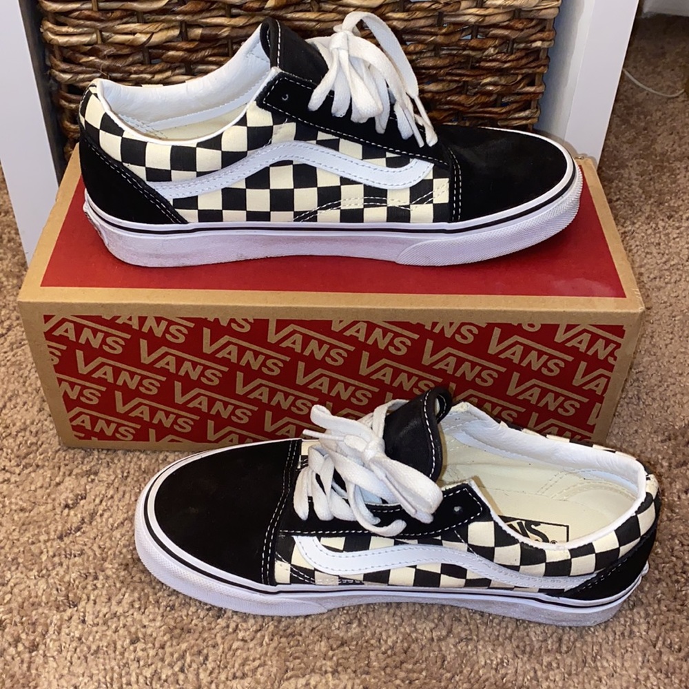checkered vans